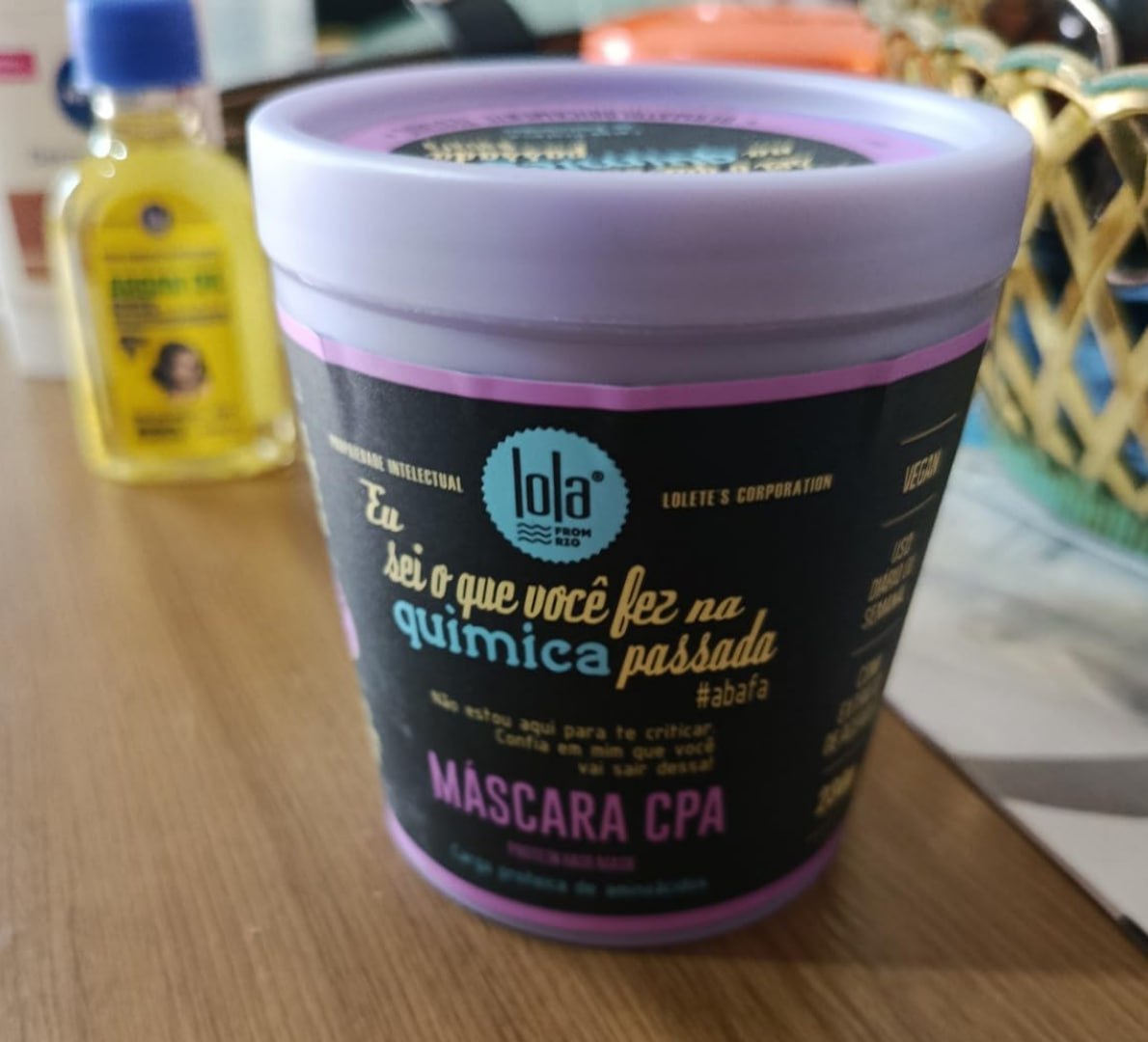 Eu Sei O Que Você Fez na Química Passada Máscara Capilar 230g, Lola Cosmetics