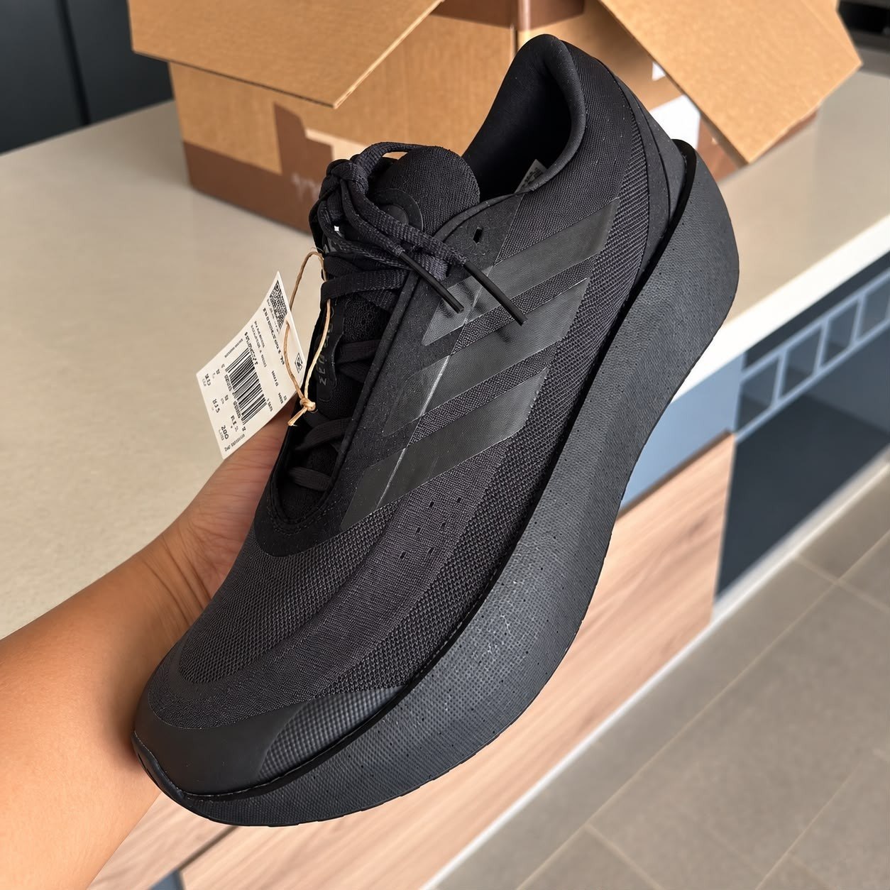 Tênis Adidas Zenboost