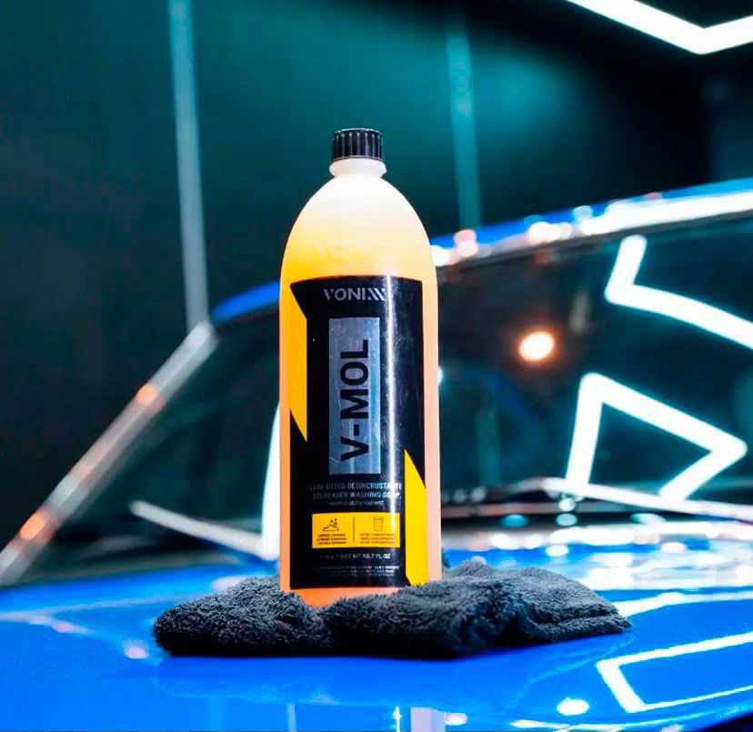 Shampoo Desengraxante Lavagem Automotiva V-Mol 1,5L Vonixx