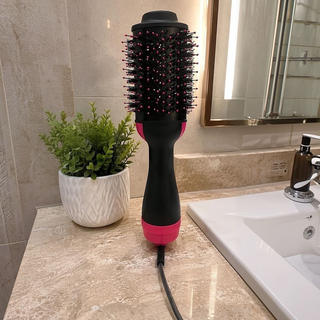 Escova Secadora Modeladora Jimmystore 1000W Íons Anti-Frizz Alisadora 3 em 1 110V Preta