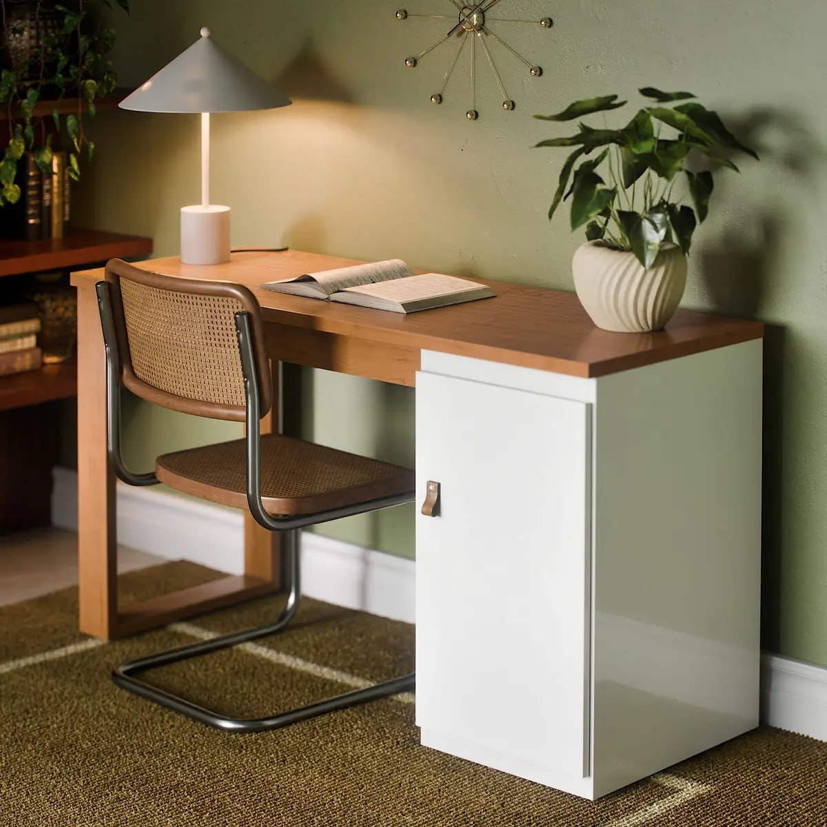Escrivaninha Mesa Para Computador Paris 115cm com Armário Lateral