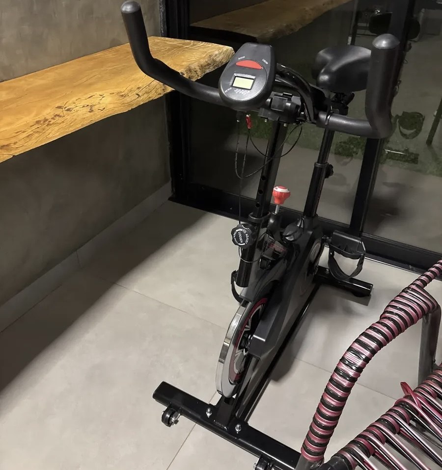 Bicicleta Ergométrica Spinning Profissional Sport 120 Kgs Preto Premium